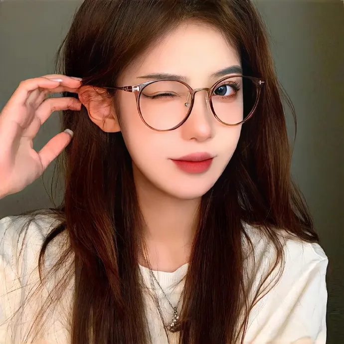 【暗黑高能】《他人即地狱》无删减全集：李栋旭化身变态牙医，考试院里的全员恶人！