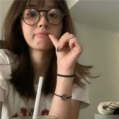 绝美女性复仇《亲切的金子》李英爱主演：天使面孔下的致命杀机，画面极具美感