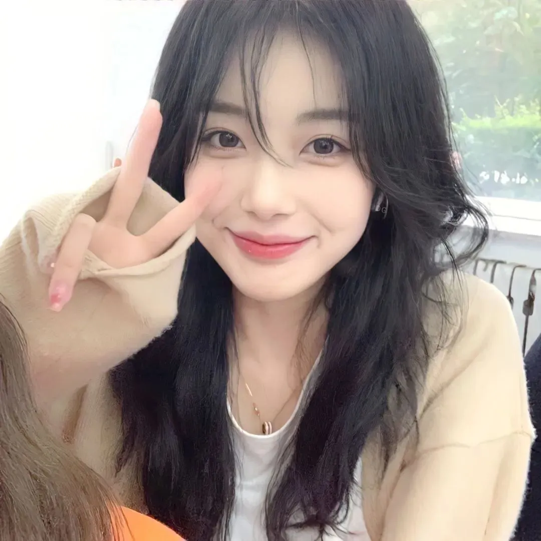 唯美雨天邂逅《言叶之庭》高清在线：隐秘的师生恋，每一帧都可以截下来当壁纸